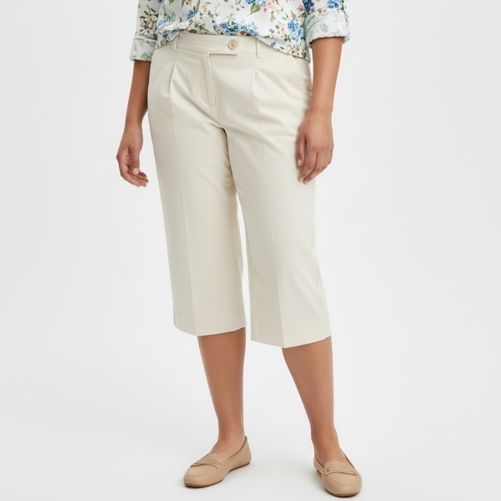 NWT Talbots Women’s Classic Stretch Wide Leg Capri’s Size 18WP